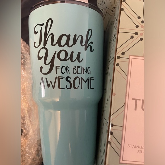 KEDRAIN NEW “Thank you For being Awesome”
Tumbler 30 oz 🫶🏻⭐️ - Picture 6 of 9